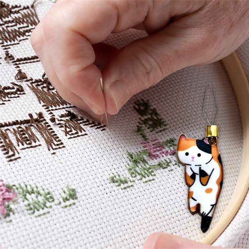 Cat Needle Threader Mini Cute Magnetic Needle Minder Sewing Threading Guide Tool - image 3