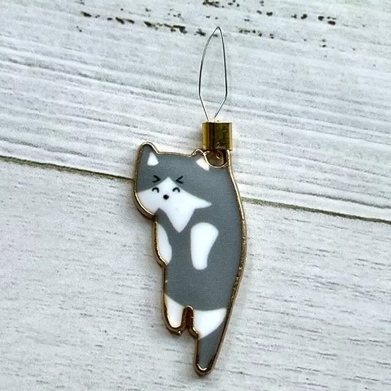 Cat Needle Threader Mini Cute Magnetic Needle Minder Sewing Threading Guide Tool - Gray Cat - image 10