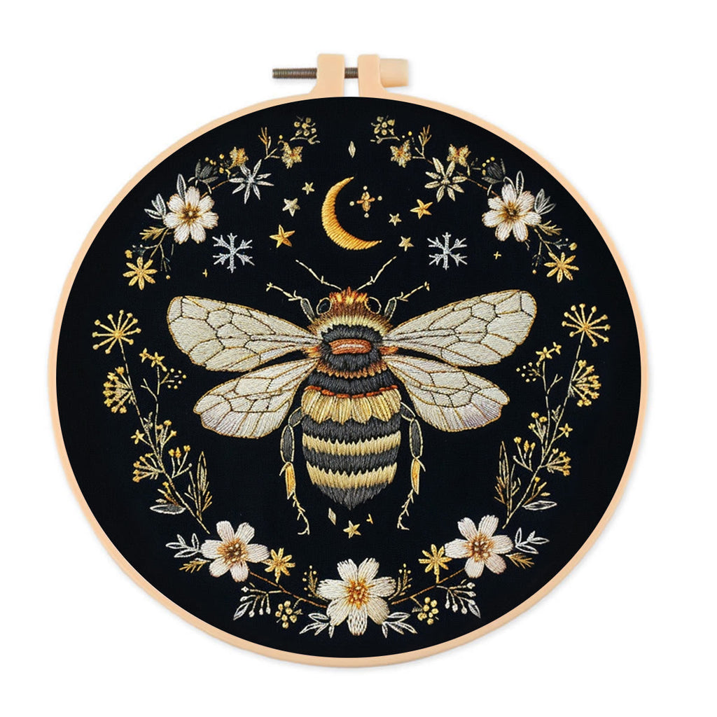 Rubbyoo Embroidery Kit- Magical Bee 2 - 15*15cm - Embroidery Kit - image 0