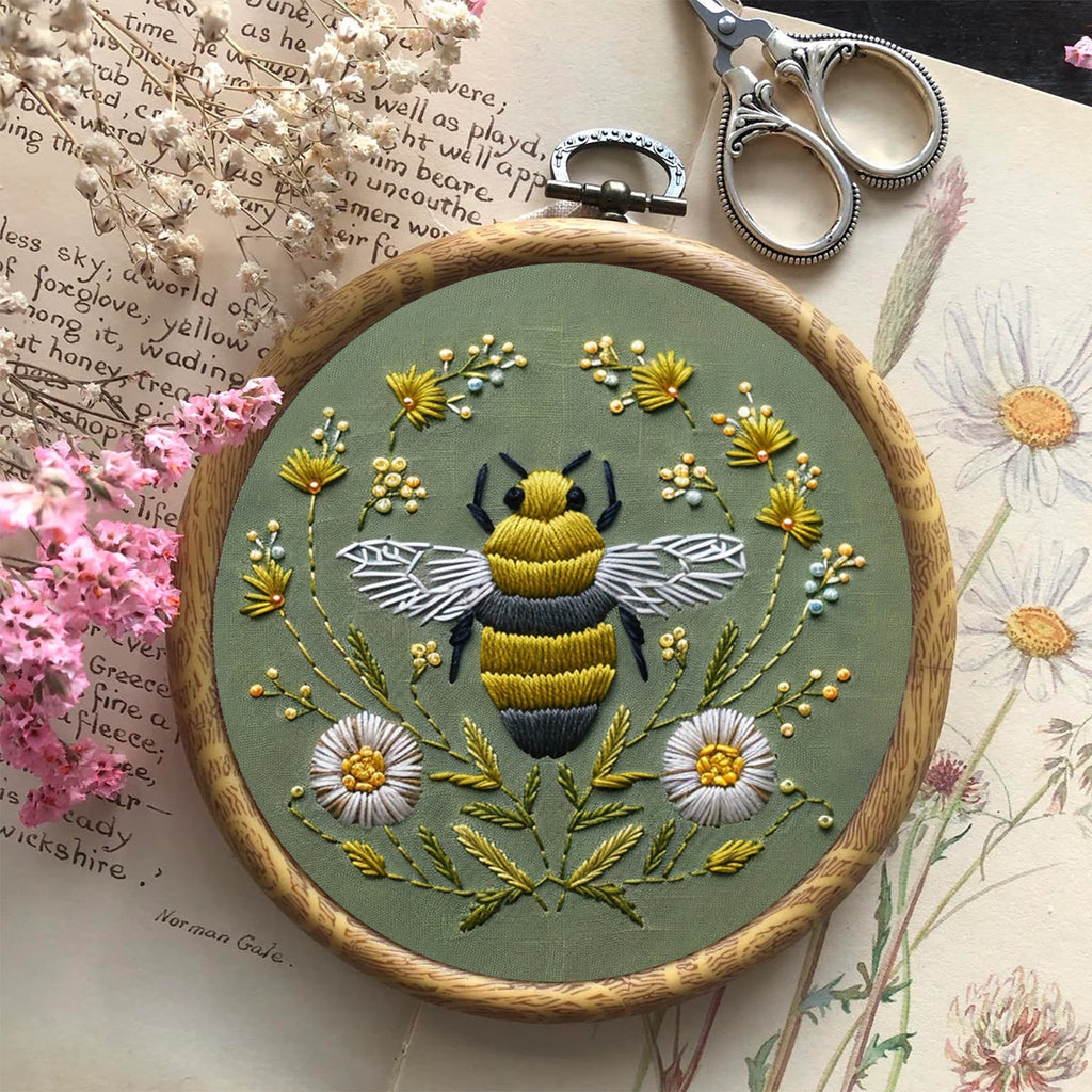 Rubbyoo Embroidery Kit-  Daisy Honey Bee - image 8