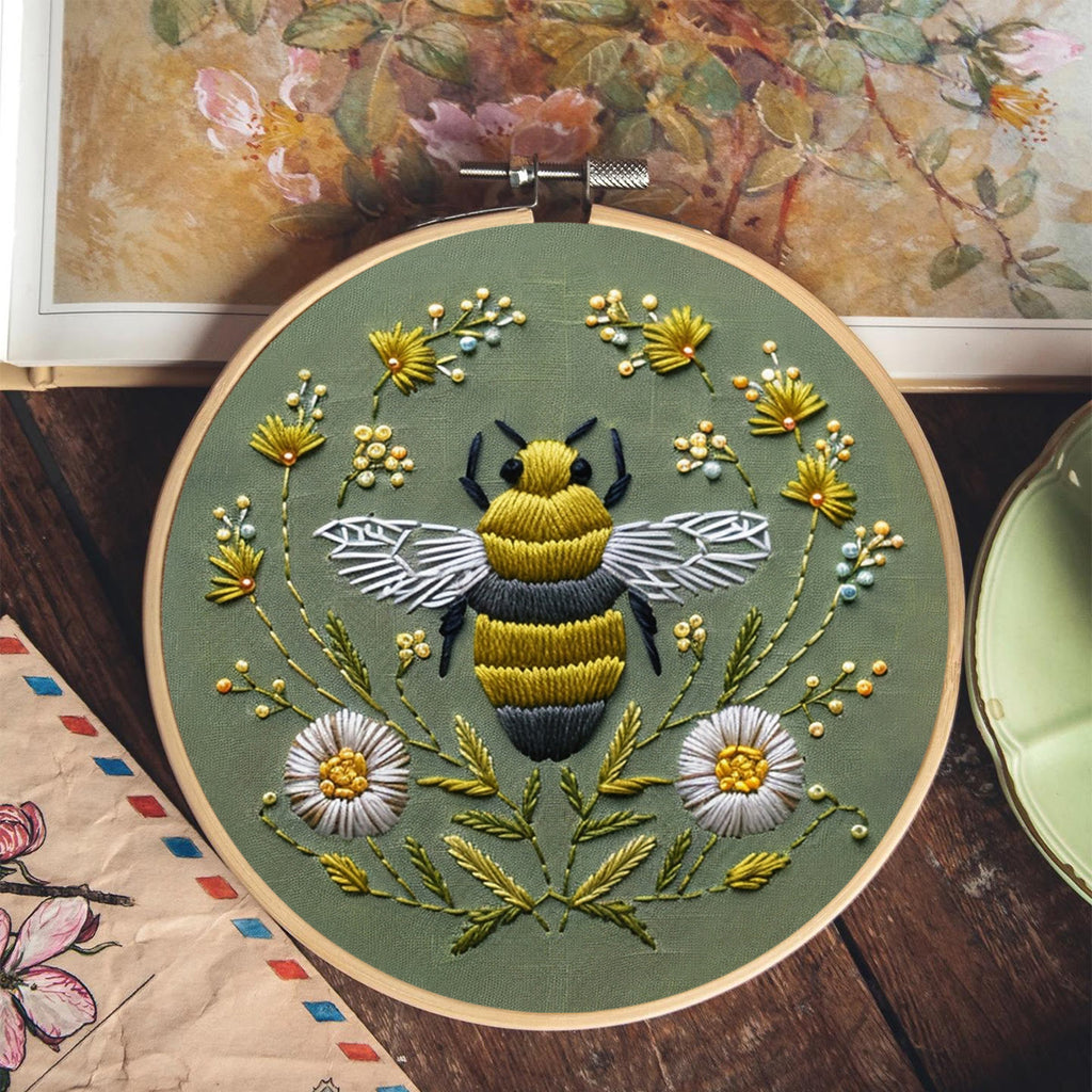 Rubbyoo Embroidery Kit-  Daisy Honey Bee - image 5