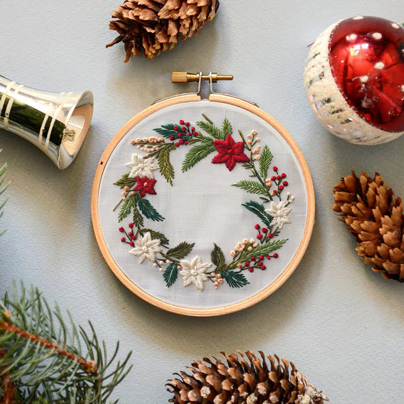 Rubbyoo Embroidery Kit-  Christmas Garland - image 4