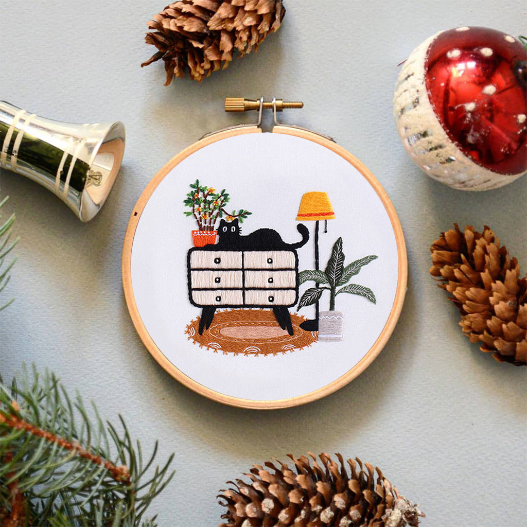 Rubbyoo Embroidery Kit-  Cat On Cupboard - image 4