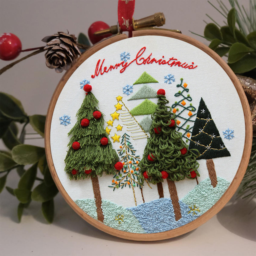 Rubbyoo Embroidery Kit-Christmas Tree  - image 1