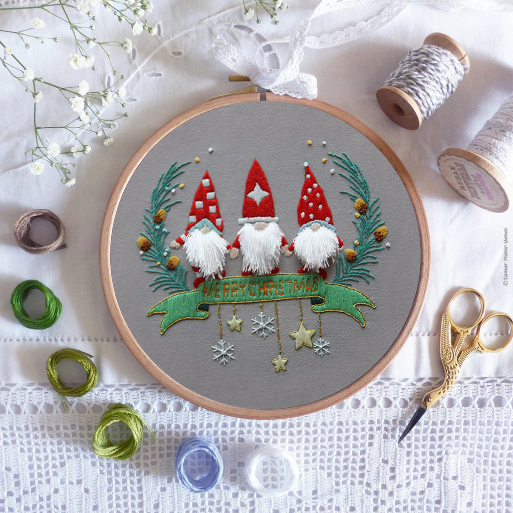 Rubbyoo Embroidery Kit-Three Santa Claus  - image 7