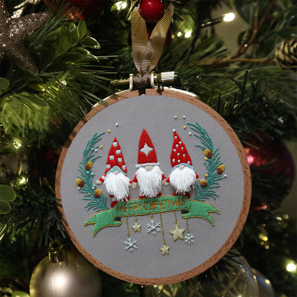Rubbyoo Embroidery Kit-Three Santa Claus  - image 4