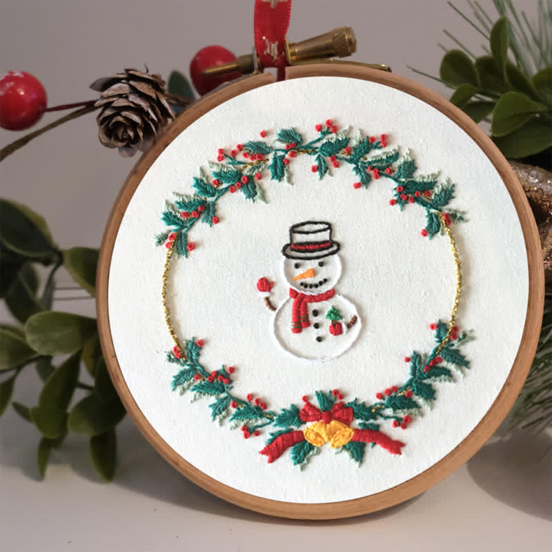 Rubbyoo Embroidery Kit - Christmas Snowman Wreath  - image 1