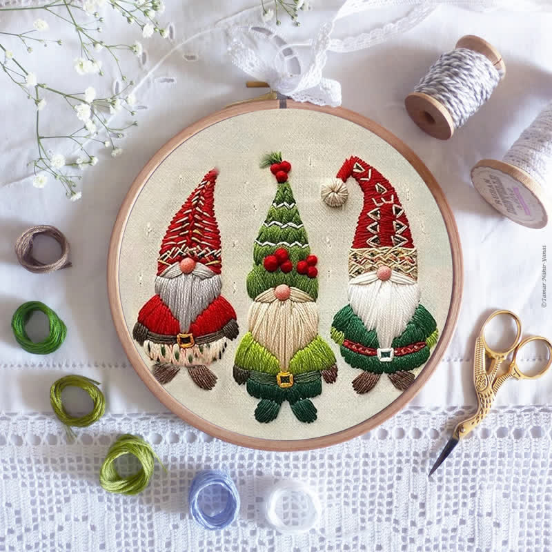 Rubbyoo Embroidery Kit - Christmas Gnomes - image 4
