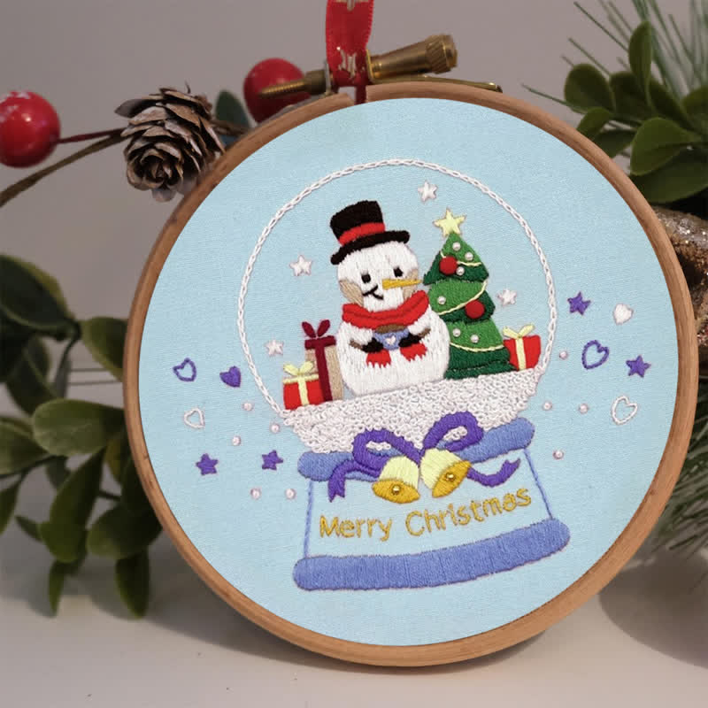 Rubbyoo Embroidery Kit - Snowman Gift - image 1