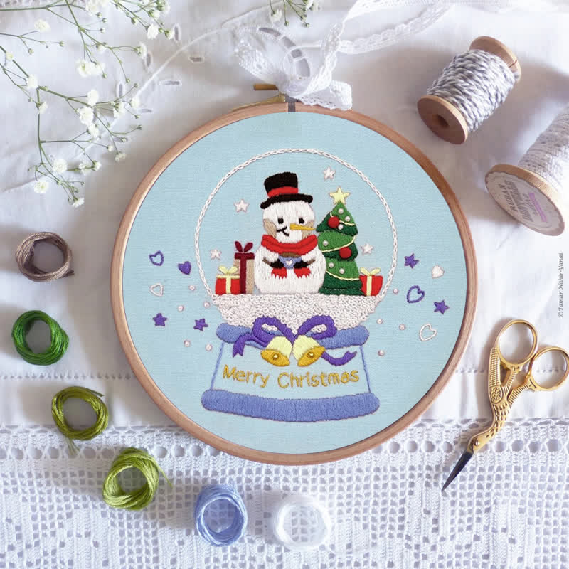 Rubbyoo Embroidery Kit - Snowman Gift - image 6