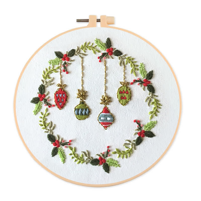 Rubbyoo Embroidery Kit - Beautiful Christmas Wreath - image 0