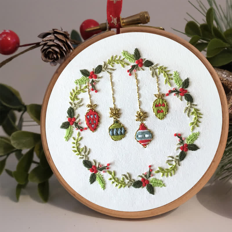 Rubbyoo Embroidery Kit - Beautiful Christmas Wreath - image 1