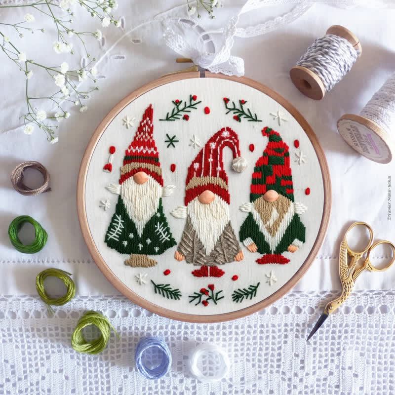 Rubbyoo Embroidery Kit - Holiday Gnome - image 7