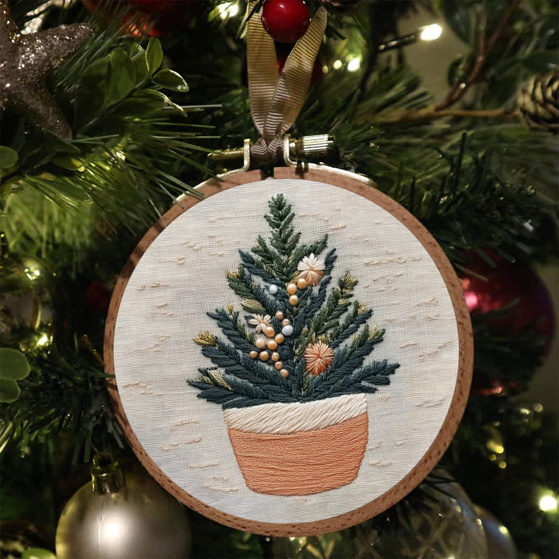 Rubbyoo Embroidery Kit - Decorate your Christmas - image 4