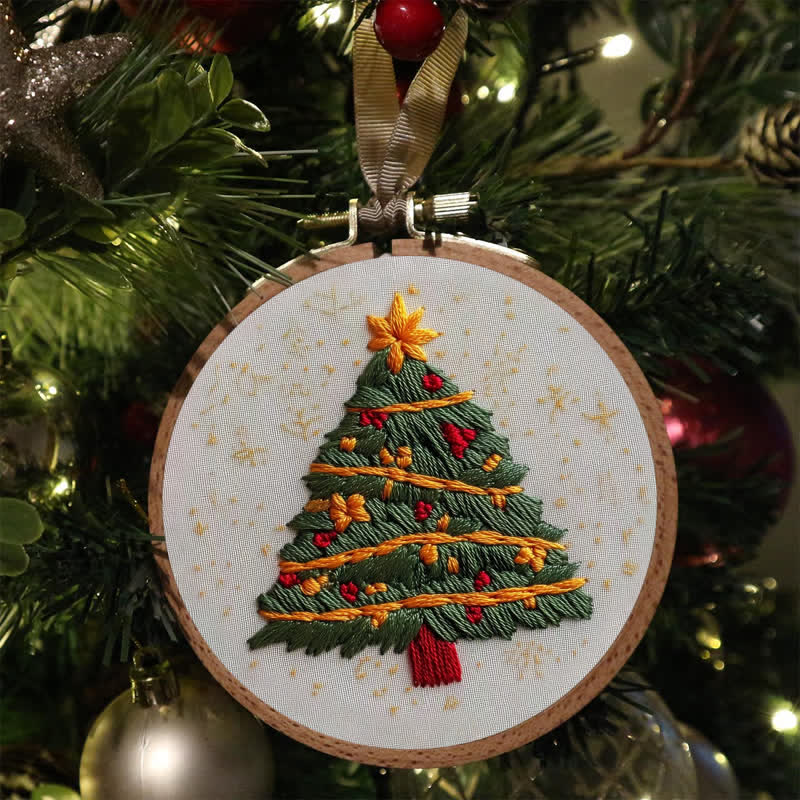Rubbyoo Embroidery Kit - Amazing Christmas Tree Craft - image 5