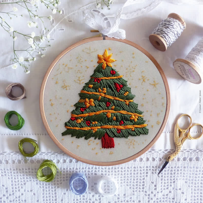 Rubbyoo Embroidery Kit - Amazing Christmas Tree Craft - image 7