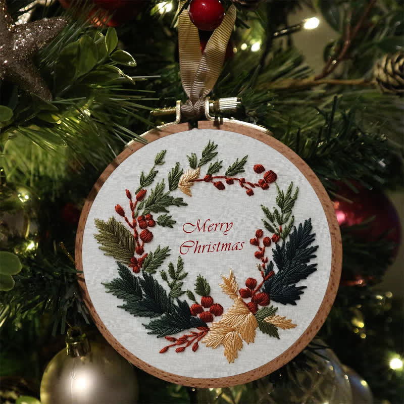 Rubbyoo Embroidery Kit -Christmas Wreath - image 4