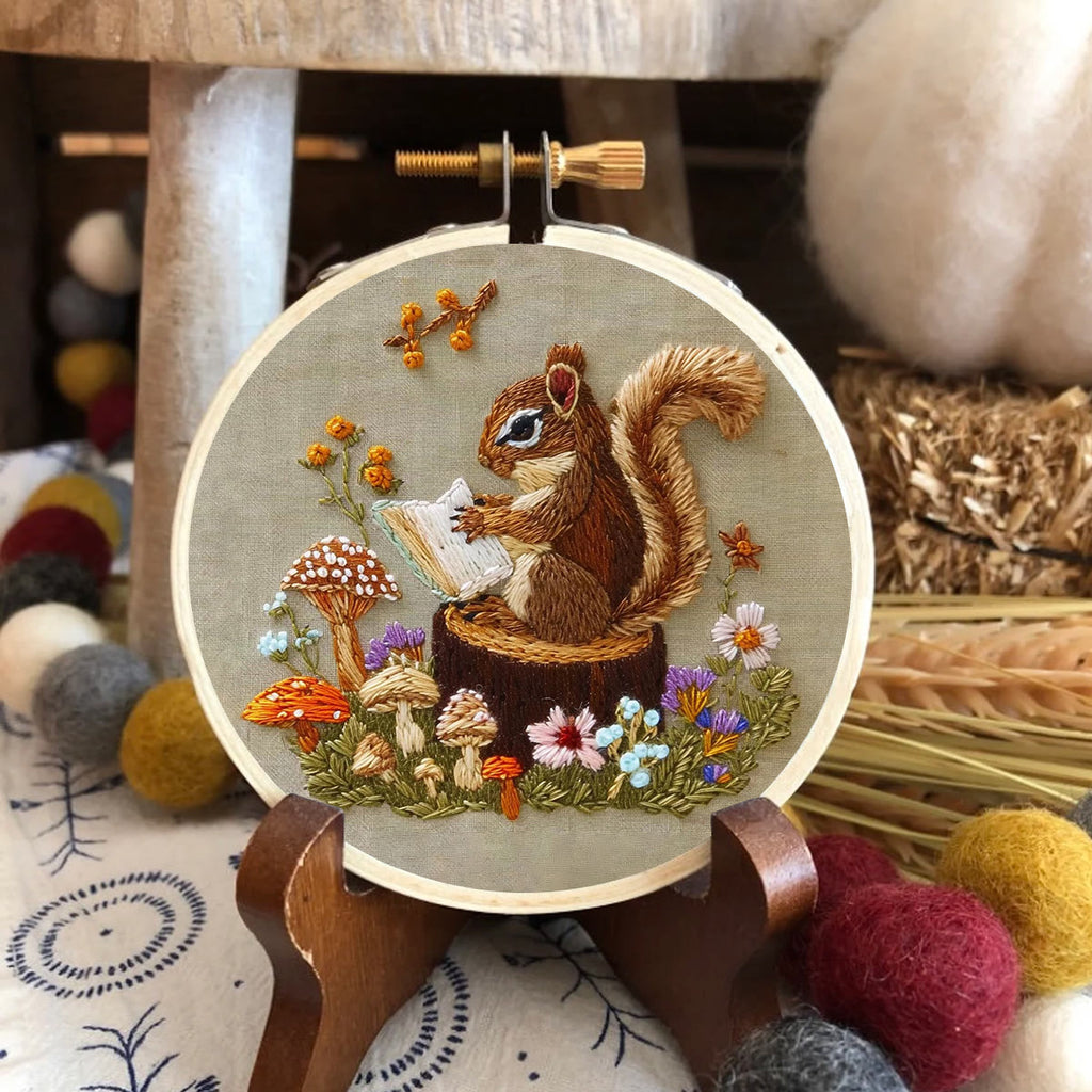 Rubbyoo Embroidery Kit -  Big Reading Squirrel - image 5
