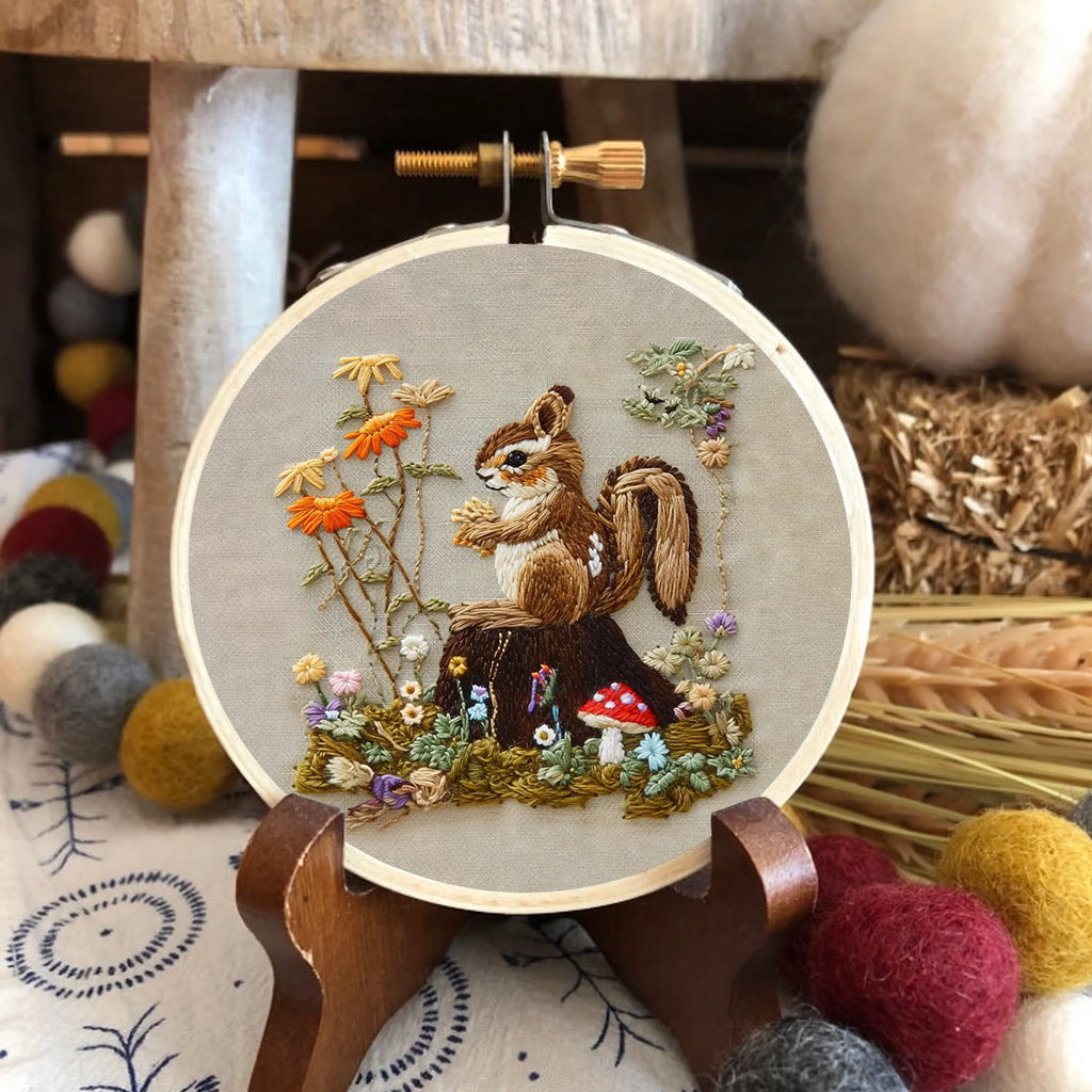 Rubbyoo Embroidery Kit -  Left Bushes  Squirre - image 5