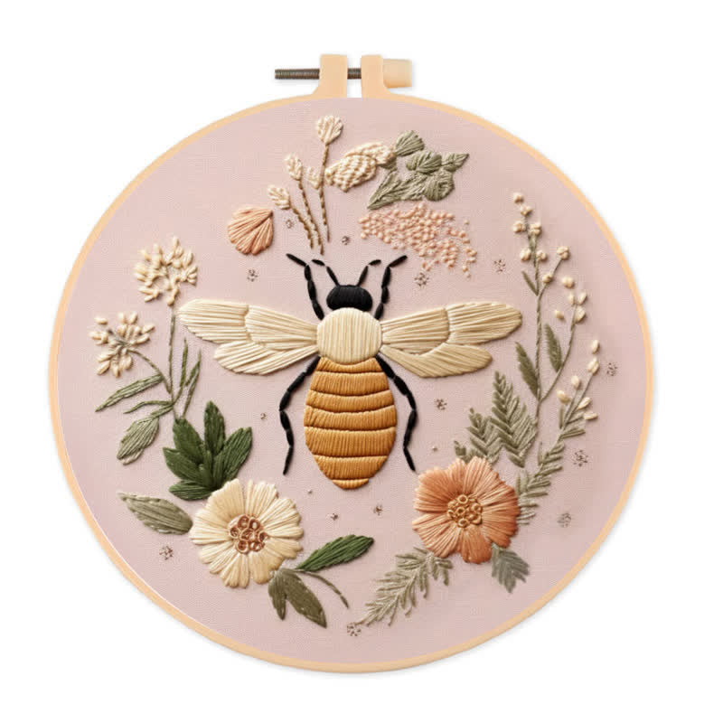 Rubbyoo Embroidery Kit - Bee And Bloom - 20*20cm - image 0