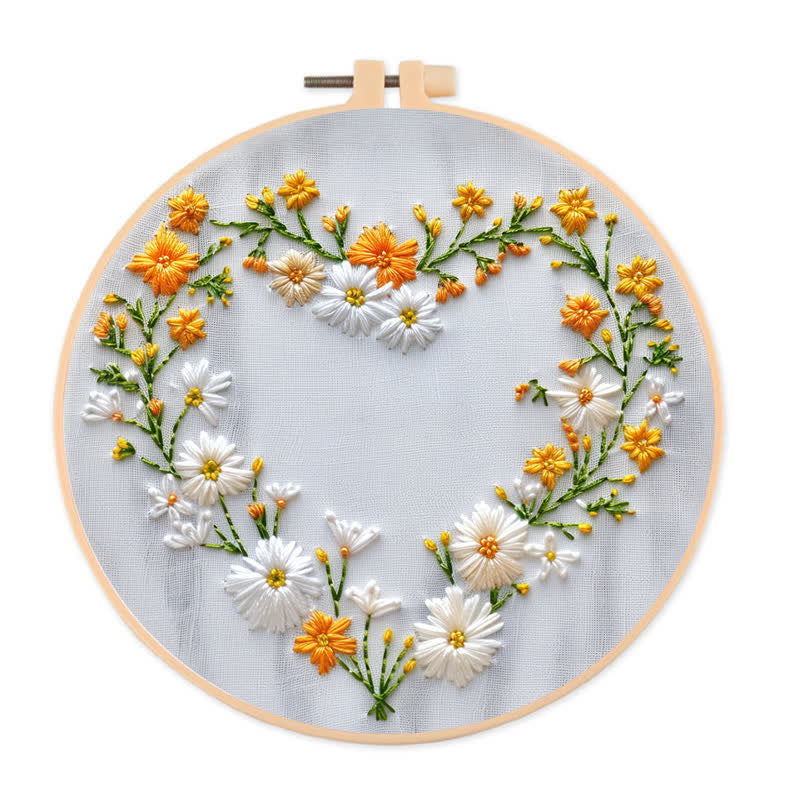 Rubbyoo Embroidery Kit - Daisy Heart - 20*20cm - image 0