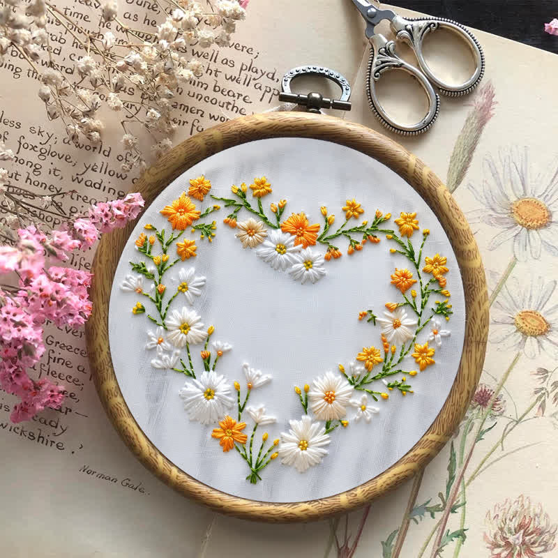 Rubbyoo Embroidery Kit - Daisy Heart - image 7