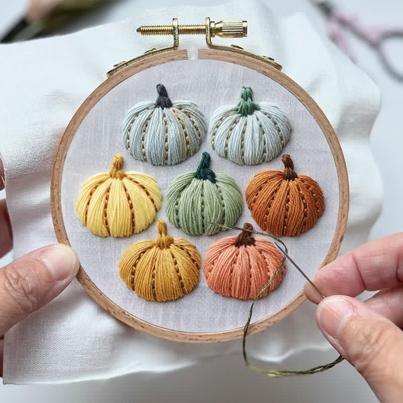 Rubbyoo Embroidery Kit - Pumpkins Halloween - image 4