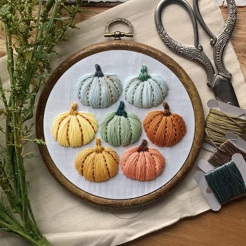 Rubbyoo Embroidery Kit - Pumpkins Halloween - image 7