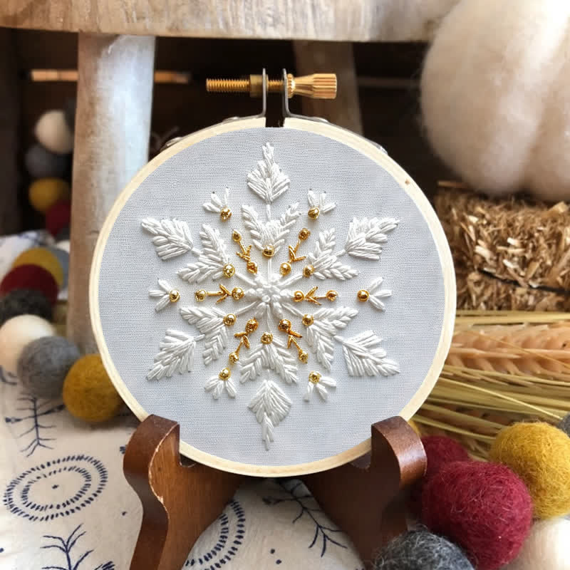 Rubbyoo Embroidery Kit - Gold and White Snowflake - image 1