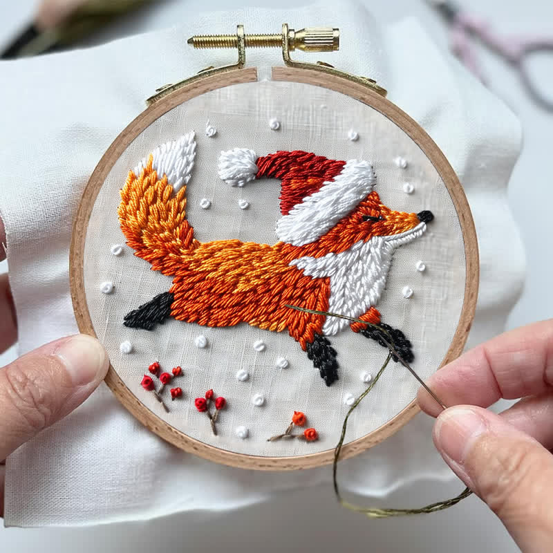 Rubbyoo Embroidery Kit - Running Red Fox  - image 3