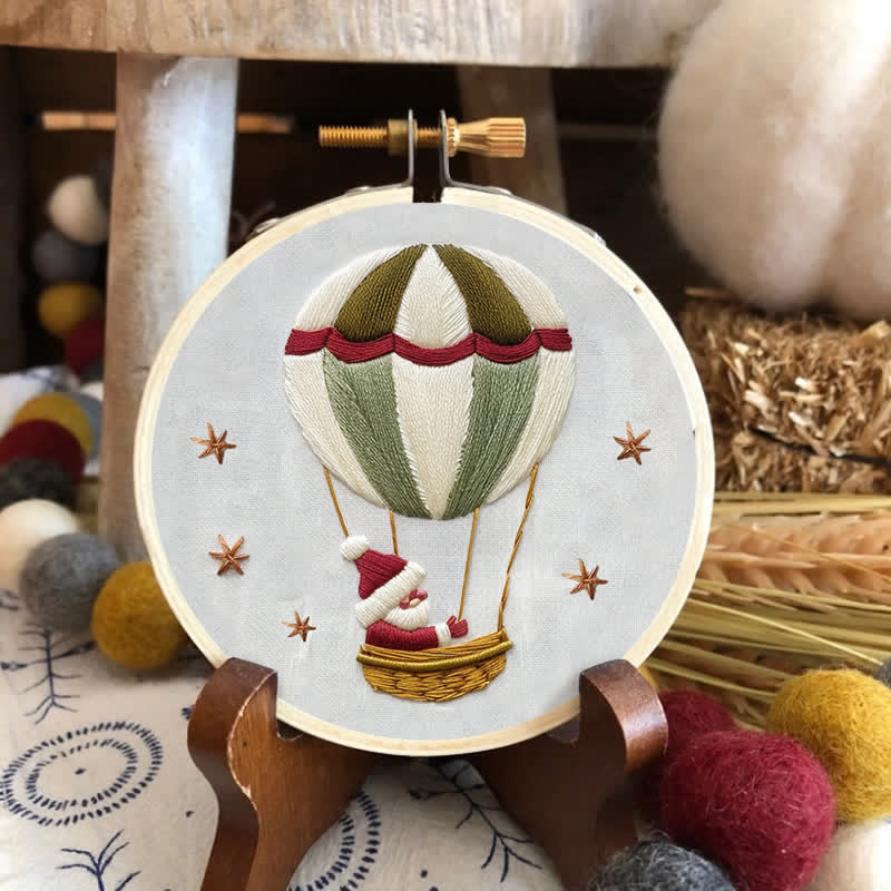 Rubbyoo Embroidery Kit - Santa - image 1