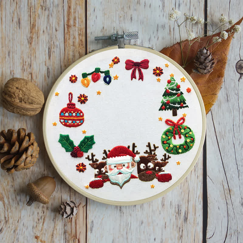 Rubbyoo Embroidery Kit - Topumt Christmas - image 5