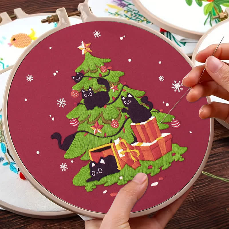 Rubbyoo Embroidery Kit - Black Cat Christmas Kittens - image 8