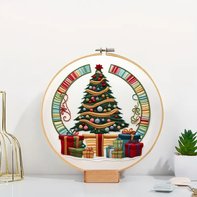 Rubbyoo Embroidery Kit - Christmas tree - image 2