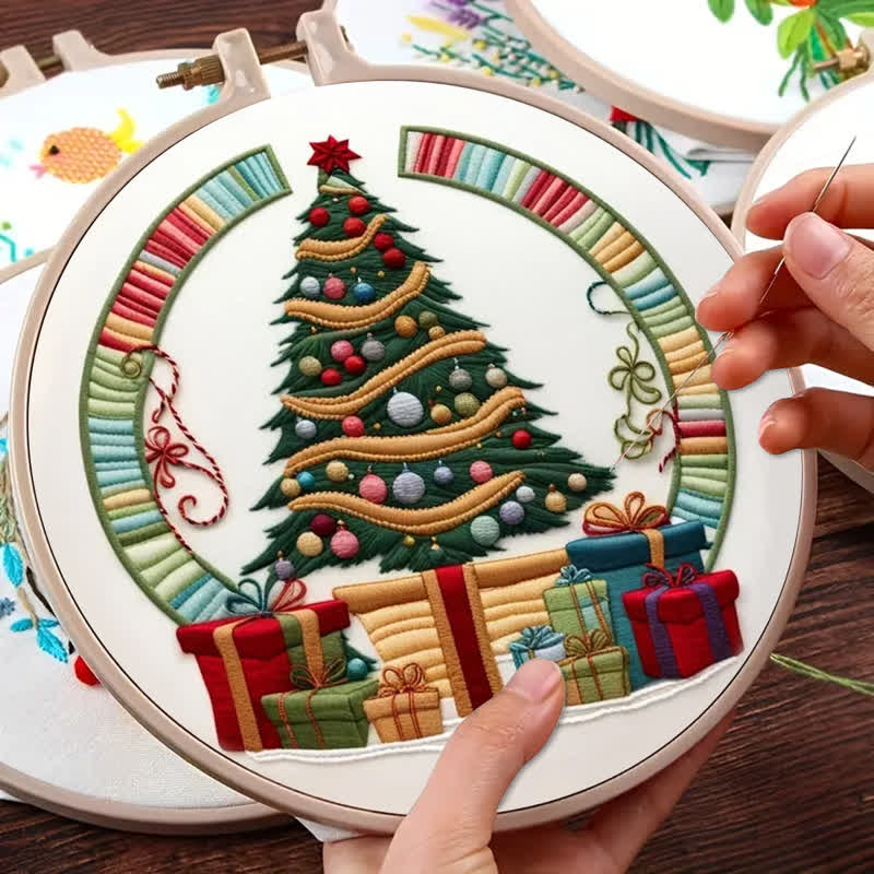 Rubbyoo Embroidery Kit - Christmas tree - image 10