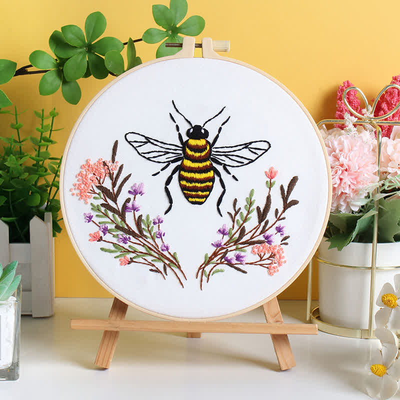 Rubbyoo Embroidery Kit - Bee Insect - Bee-D - image 12
