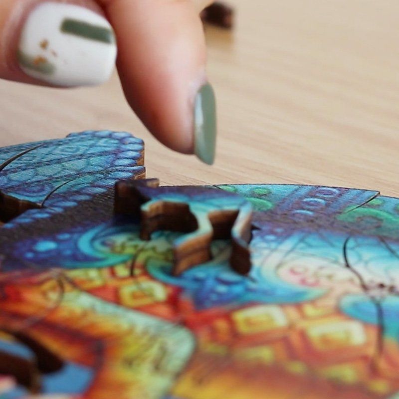 Chameleon - Wooden Jigsaw Puzzle - image 4