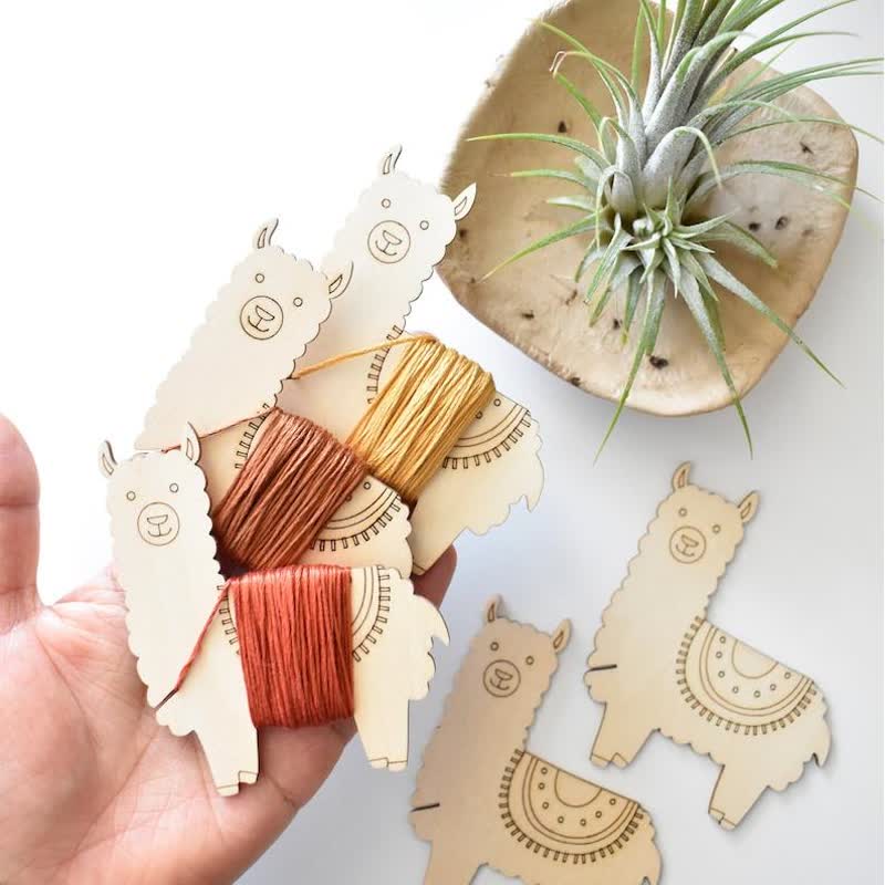 Wooden Floss Holder - Thread Organizing Spools - image 3