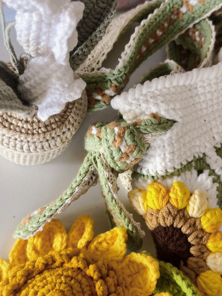 Handmade Crochet Bag  -  Sunflower Hand Bag |  Adjustable Crossbody Bag | Gift For Her - image 3