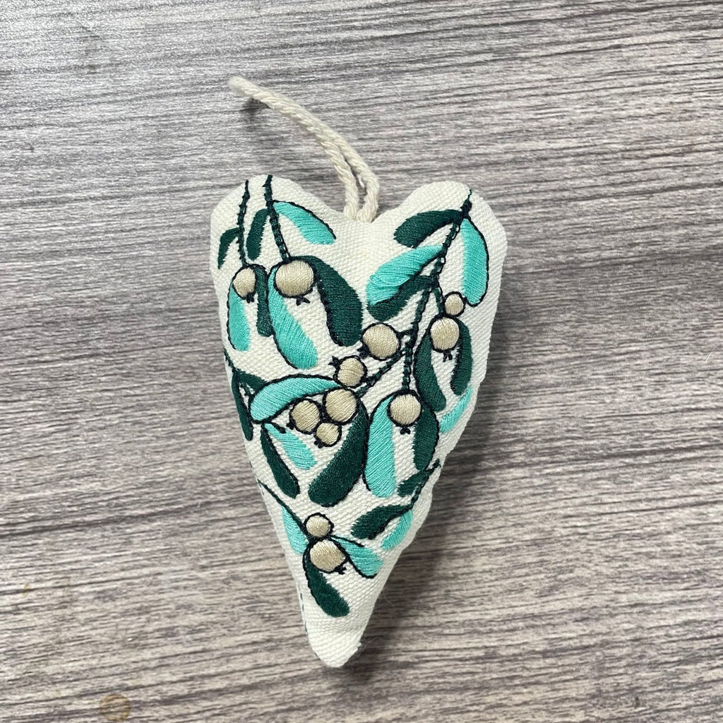  Embroidery Heart Hanging Kits |  Christmas Tree Ornament | Unique Handmade Gifts - Tree - image 12
