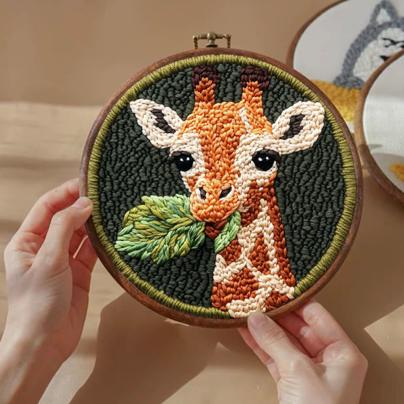 Giraffe Punch Needle Kit - Diy Wall Needlework | Easy For Beginner - image 1