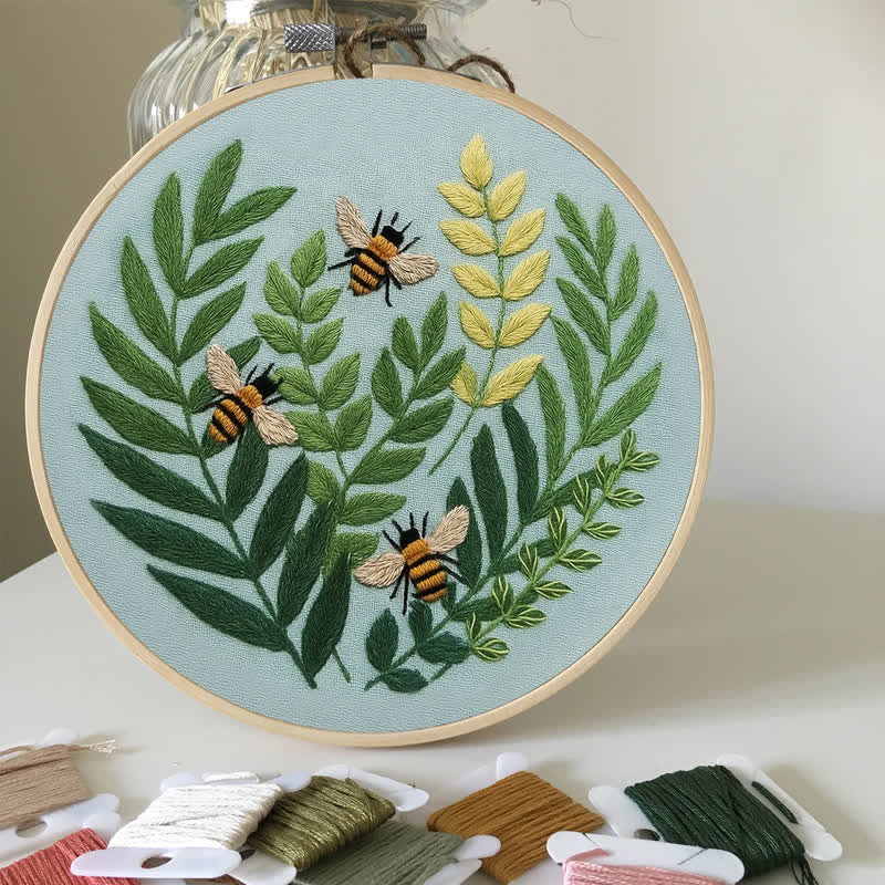 Rubbyoo Embroidery Kit - Bee Pattern | Gift For Her - Relaxation Gift - Handmade Gift - image 3