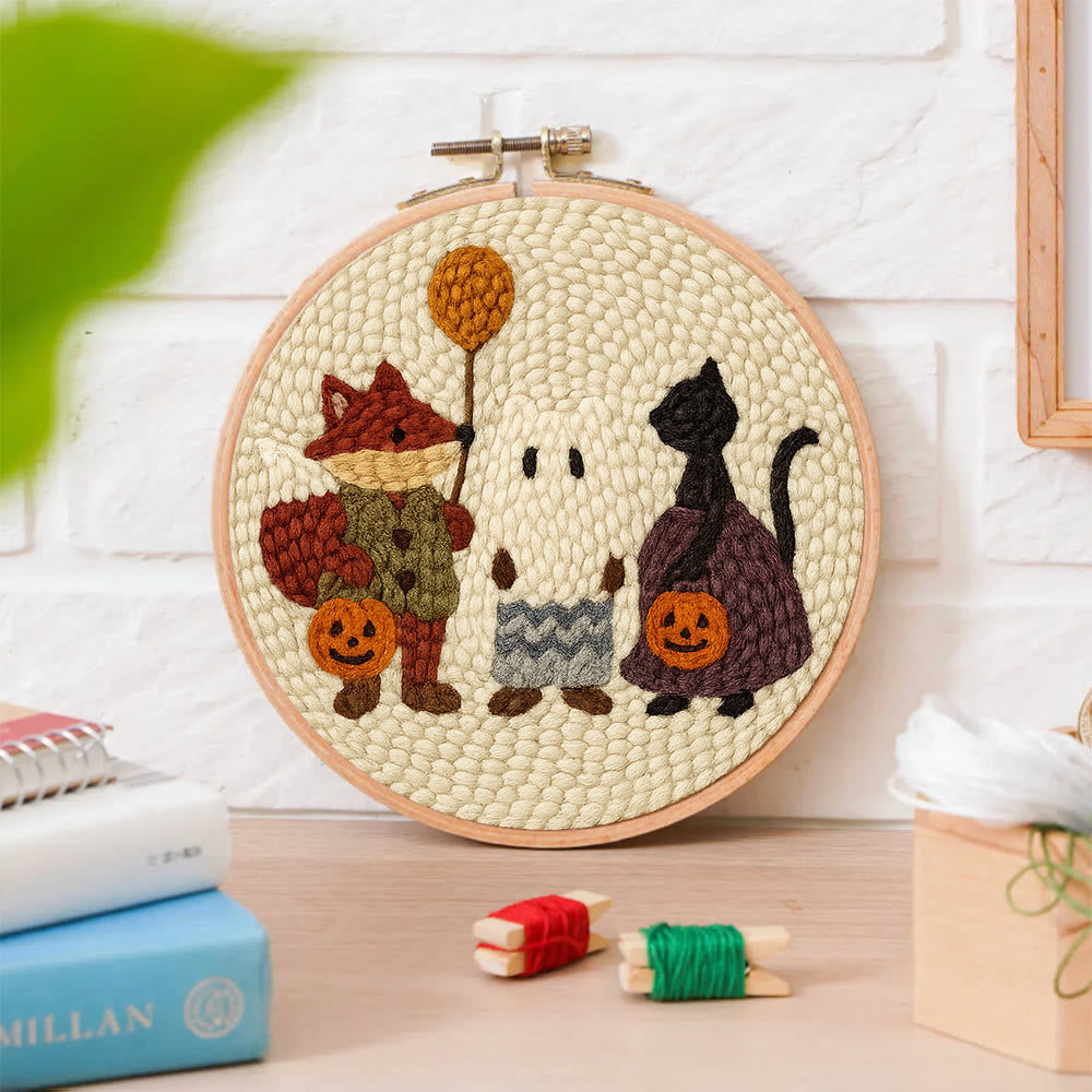 Halloween Black Cat And Fox Punch Needle  Kit - Animal Yarn Artwork | Easy Handmade Craft - image 6