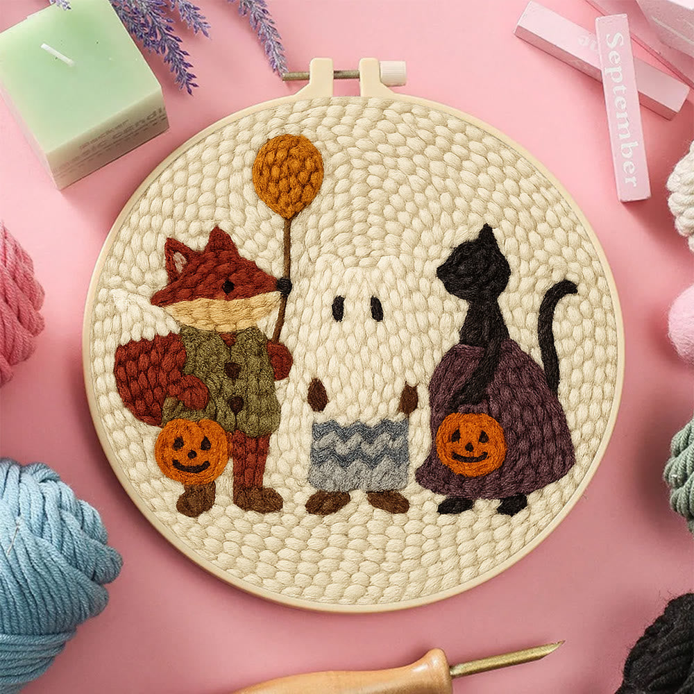 Halloween Black Cat And Fox Punch Needle  Kit - Animal Yarn Artwork | Easy Handmade Craft - image 2