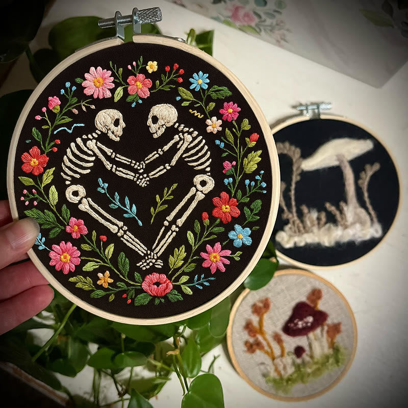 Rubbyoo Embroidery Kit - Romantic Love Skeleton | Halloween Floral Craft | Diy Needle Artwork - image 4