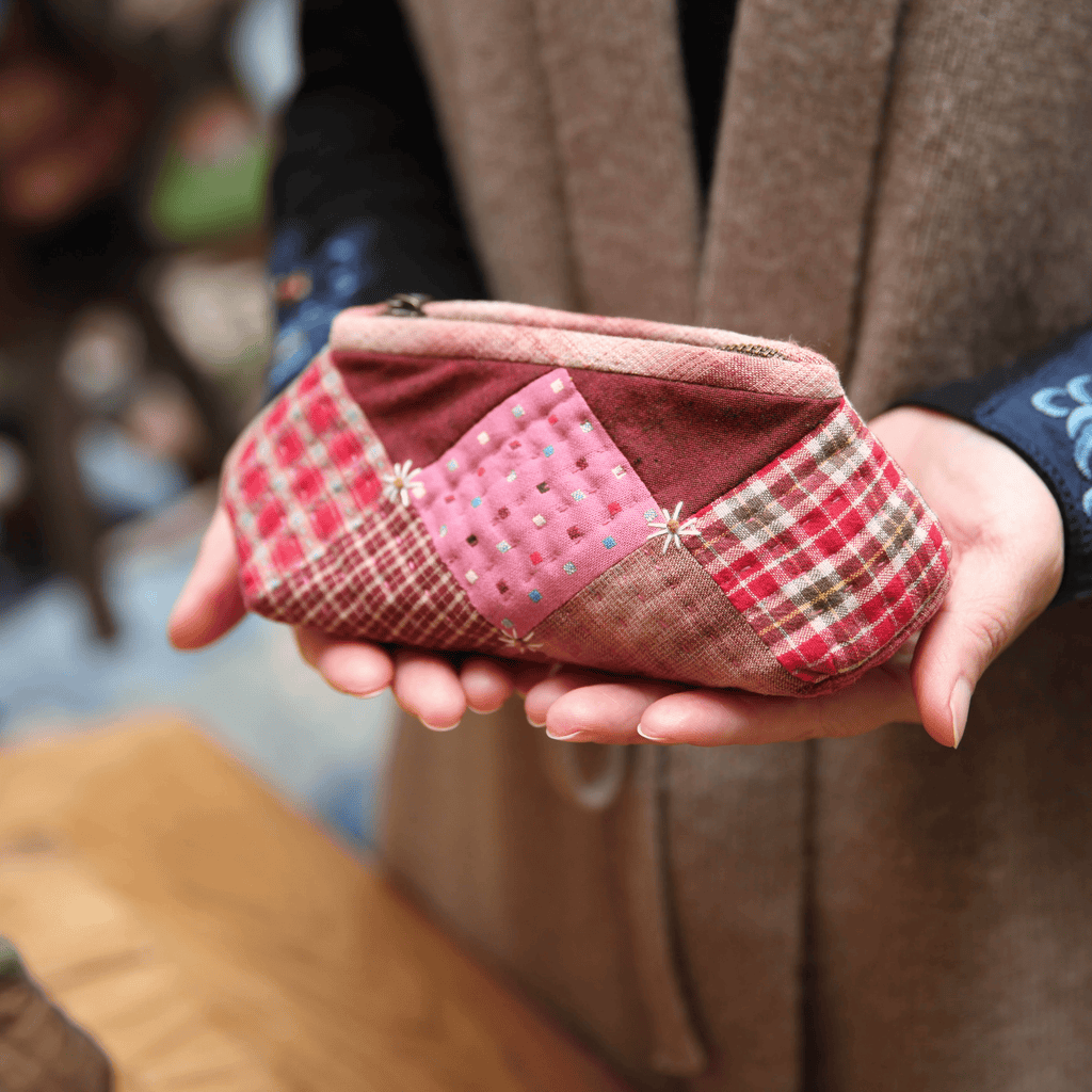 Embroidery Storage Bag  Kits | Handmade Creative Glasses Case | Diy Zipper Pencil Case  - red - image 2